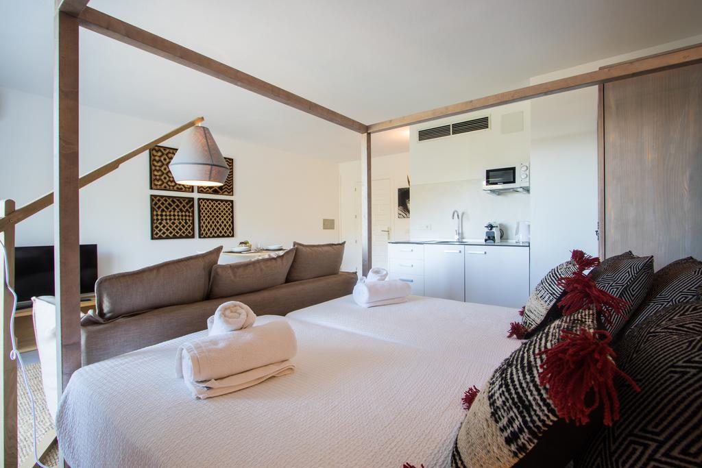 Casa Victoria Suites Sant Josep de sa Talaia Bagian luar foto