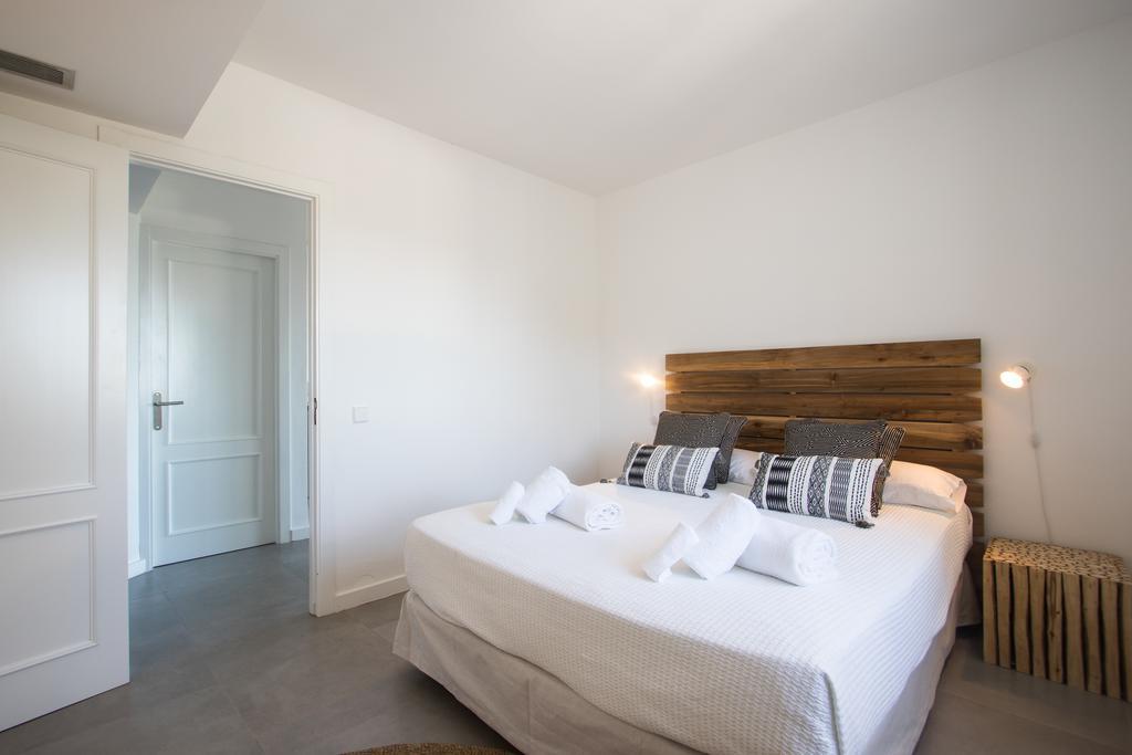 Casa Victoria Suites Sant Josep de sa Talaia Bagian luar foto